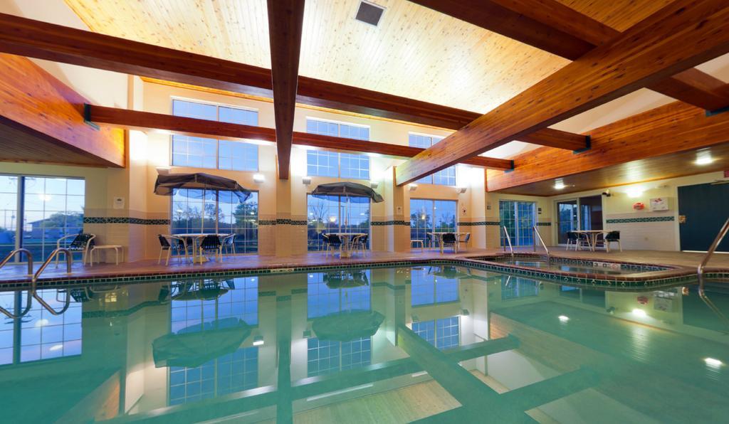 Country Inn & Suites By Radisson, Milwaukee Airport, Wi Zewnętrze zdjęcie
