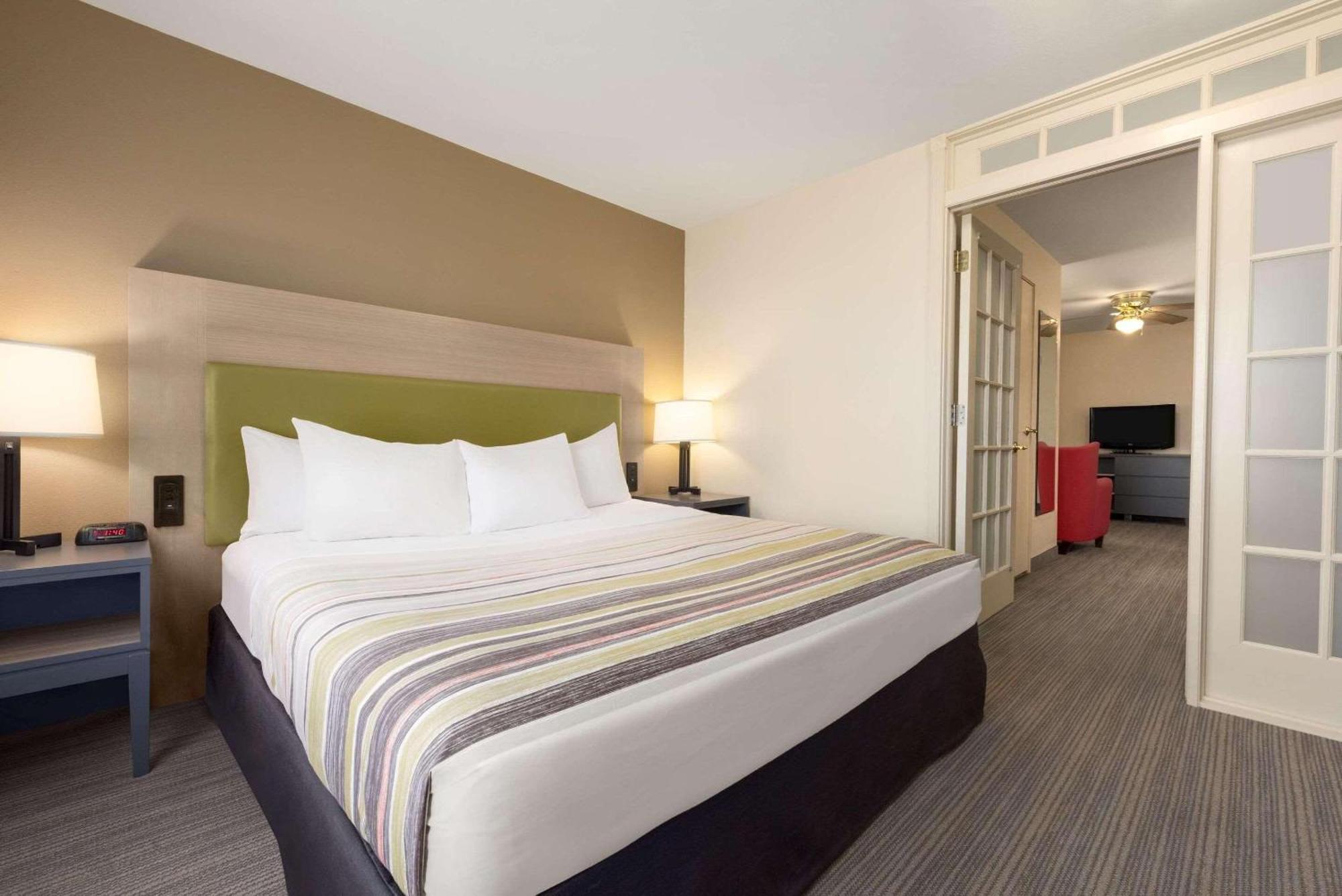 Country Inn & Suites By Radisson, Milwaukee Airport, Wi Zewnętrze zdjęcie